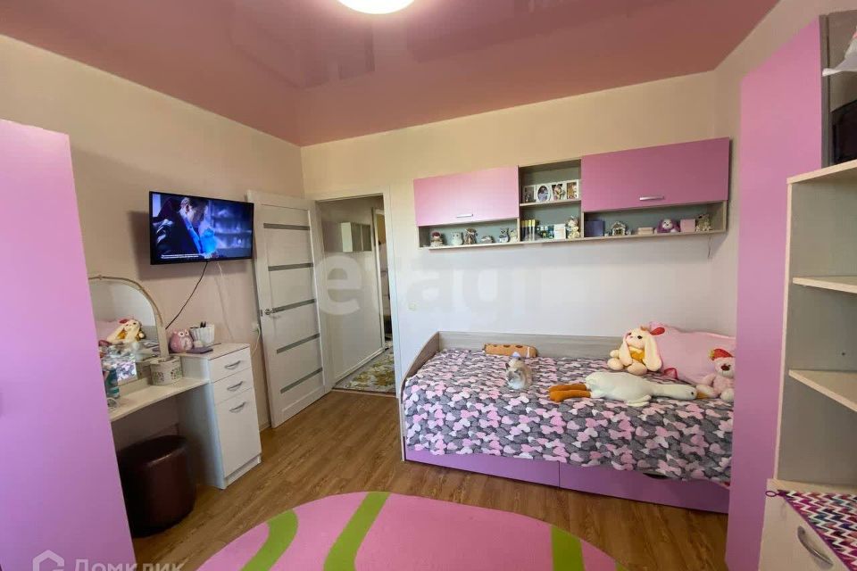 Продаётся 3-комнатная квартира, 82.3 м²
