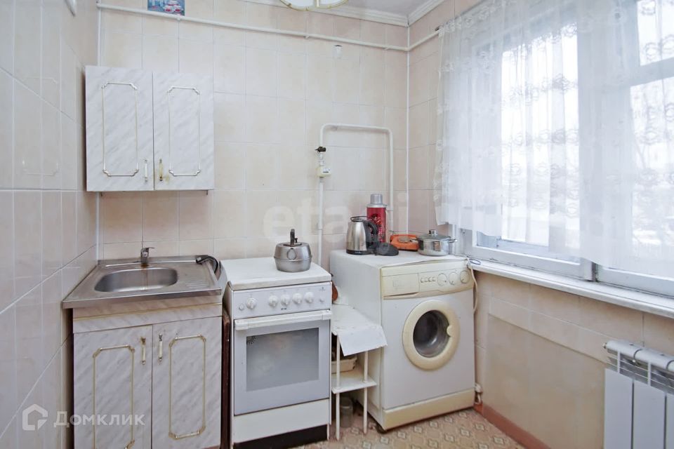 Продаётся 4-комнатная квартира, 59.1 м²