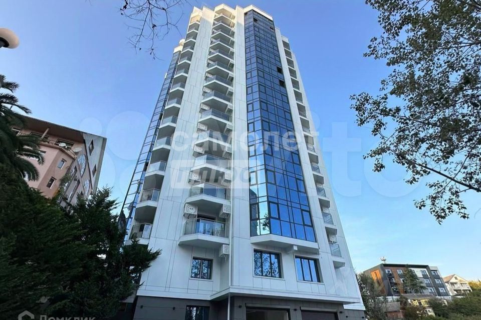 Продаётся 1-комнатная квартира, 44.4 м²