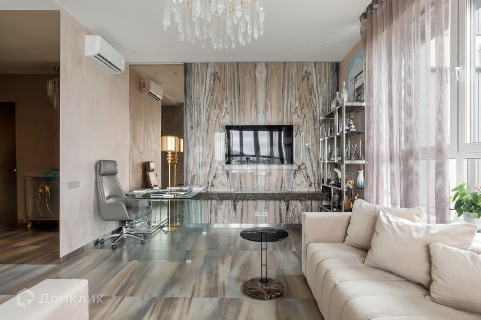 Продаётся 3-комнатная квартира, 77 м²