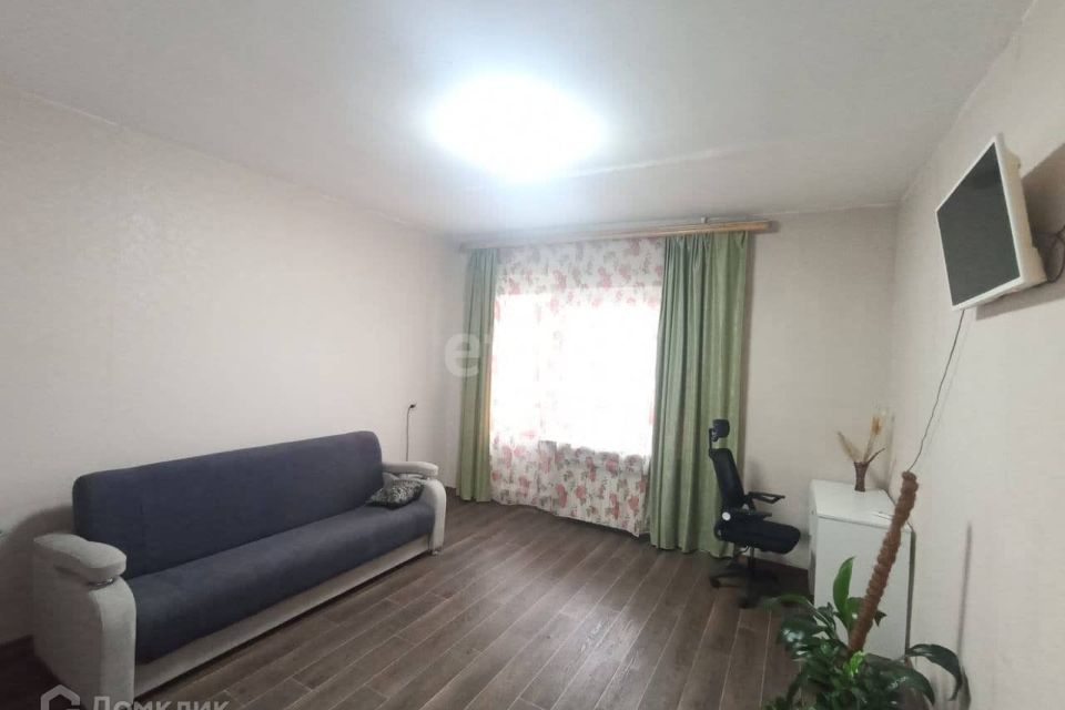 Продаётся 2-комнатная квартира, 48.2 м²