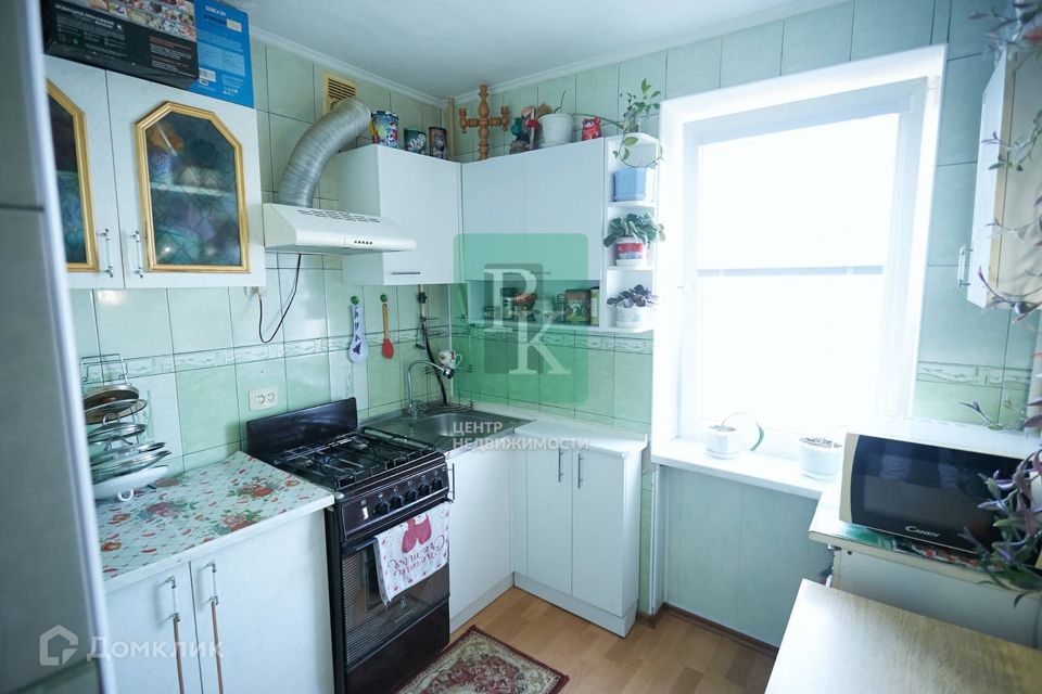 Продаётся 3-комнатная квартира, 58.6 м²