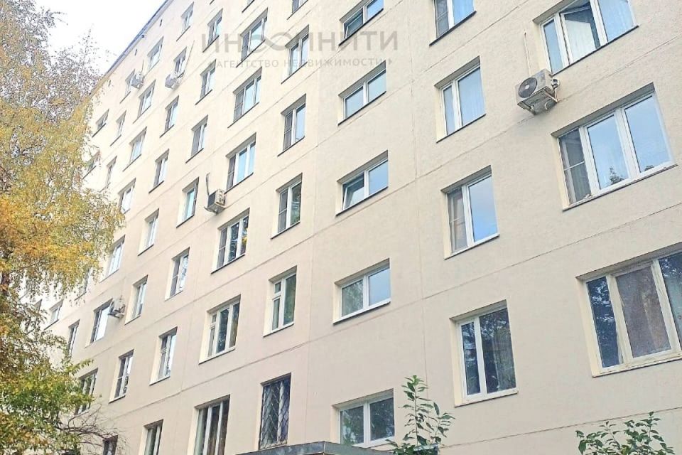 Продаётся 3-комнатная квартира, 60.5 м²