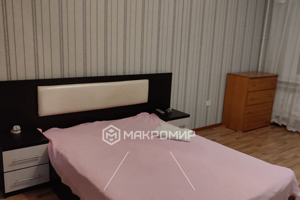 Сдаётся 1-комнатная квартира, 43 м²