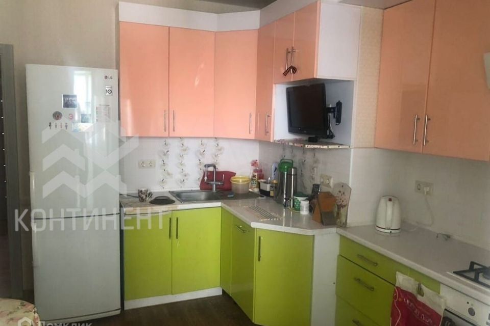 Продаётся 2-комнатная квартира, 63.9 м²