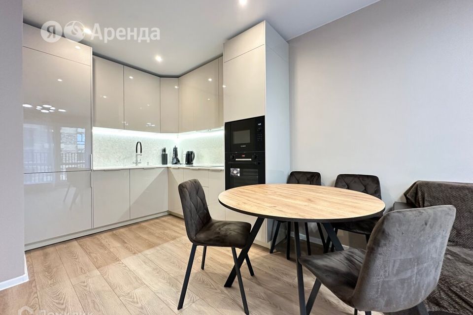 Сдаётся 1-комнатная квартира, 38 м²