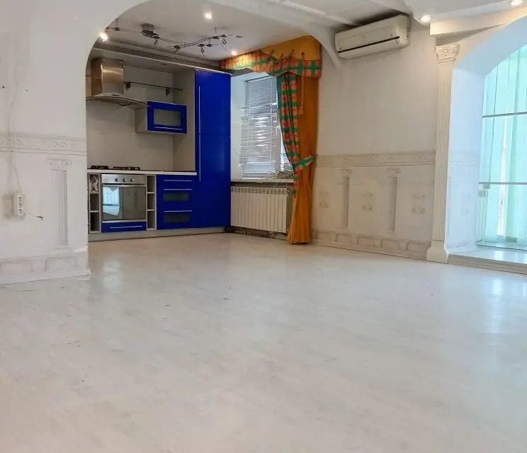 Продаётся 3-комнатная квартира, 73.5 м²