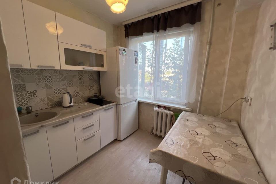 Продаётся 3-комнатная квартира, 55.3 м²
