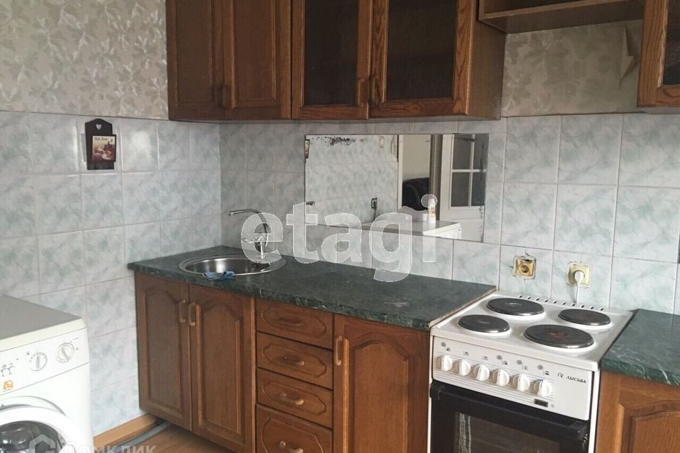 Сдаётся 3-комнатная квартира, 93 м²