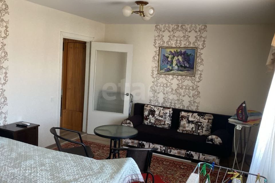 Продаётся 1-комнатная квартира, 35.6 м²