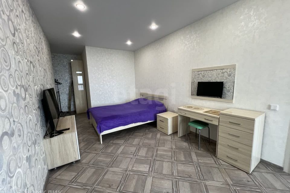 Сдаётся 1-комнатная квартира, 50 м²