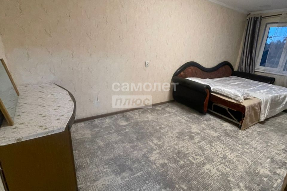 Продаётся 2-комнатная квартира, 43.8 м²