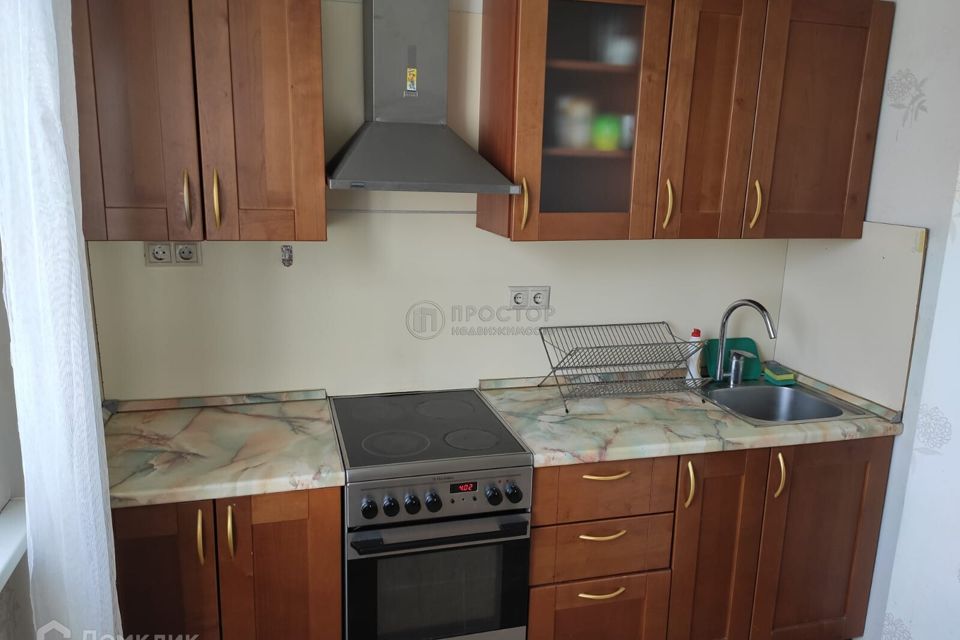 Продаётся 1-комнатная квартира, 38 м²