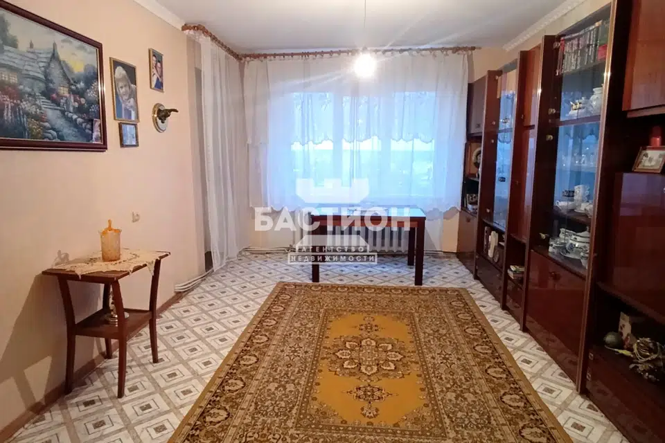 Продаётся 3-комнатная квартира, 70.7 м²