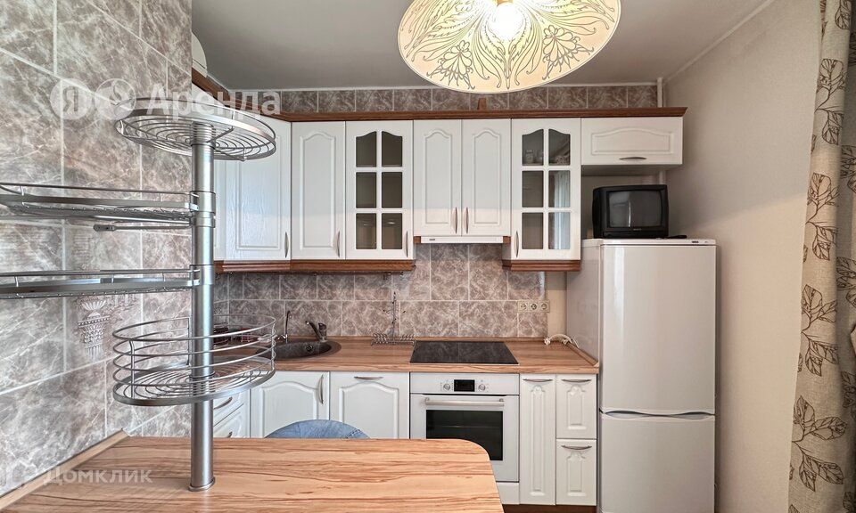 Сдаётся 1-комнатная квартира, 39 м²