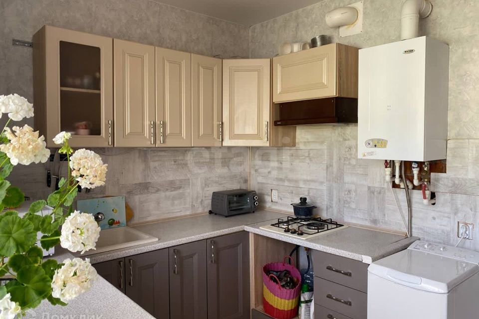 Продаётся 1-комнатная квартира, 43 м²