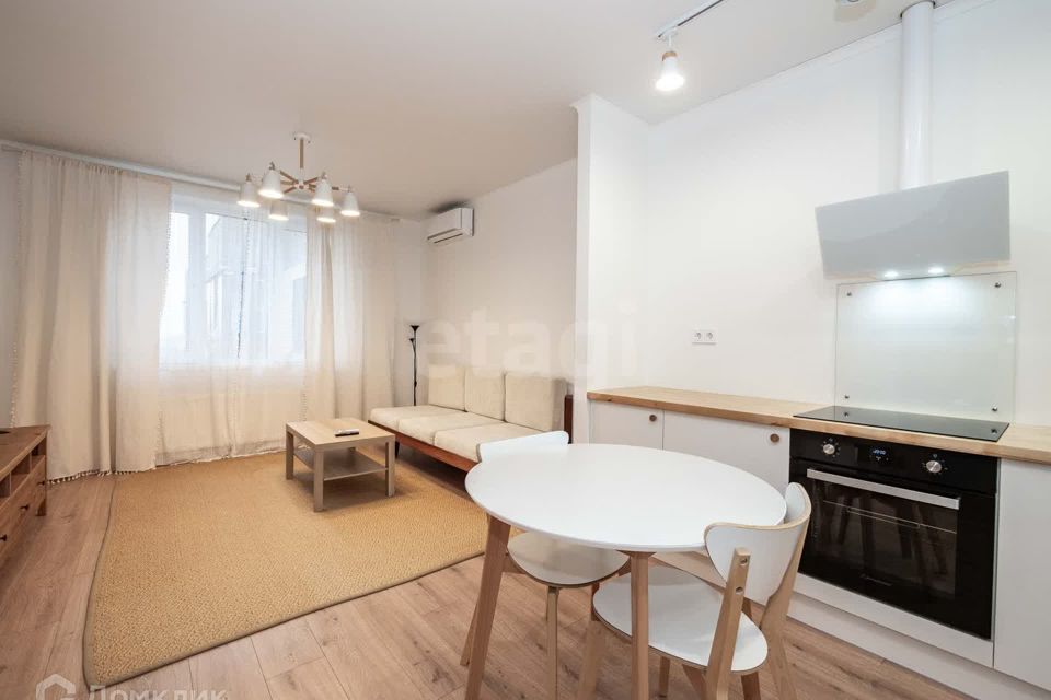 Продаётся 2-комнатная квартира, 43 м²