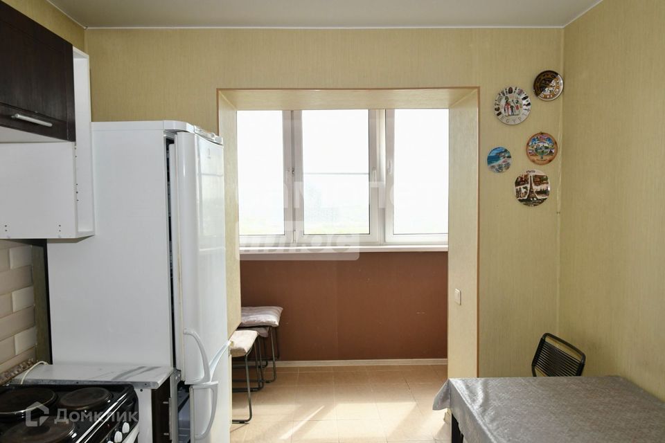 Продаётся 1-комнатная квартира, 42.8 м²