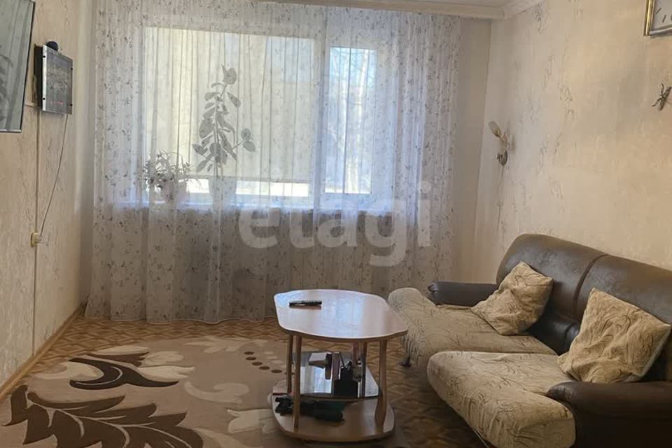 Продаётся 3-комнатная квартира, 58 м²