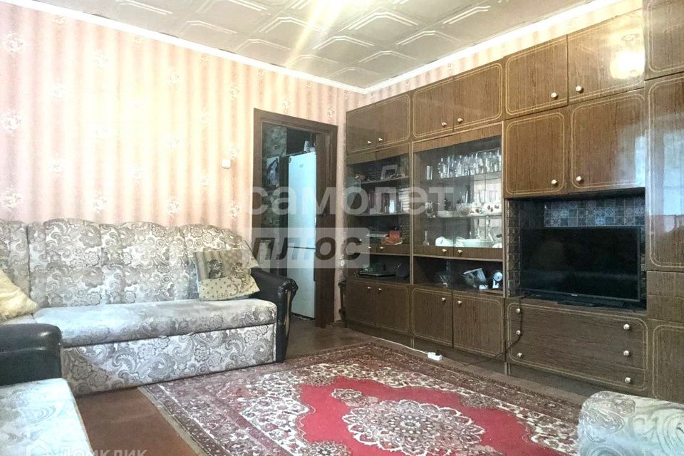 Продаётся 4-комнатная квартира, 80 м²
