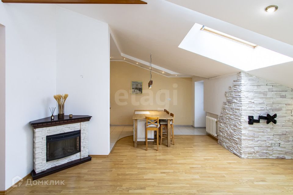 Продаётся 3-комнатная квартира, 98.8 м²