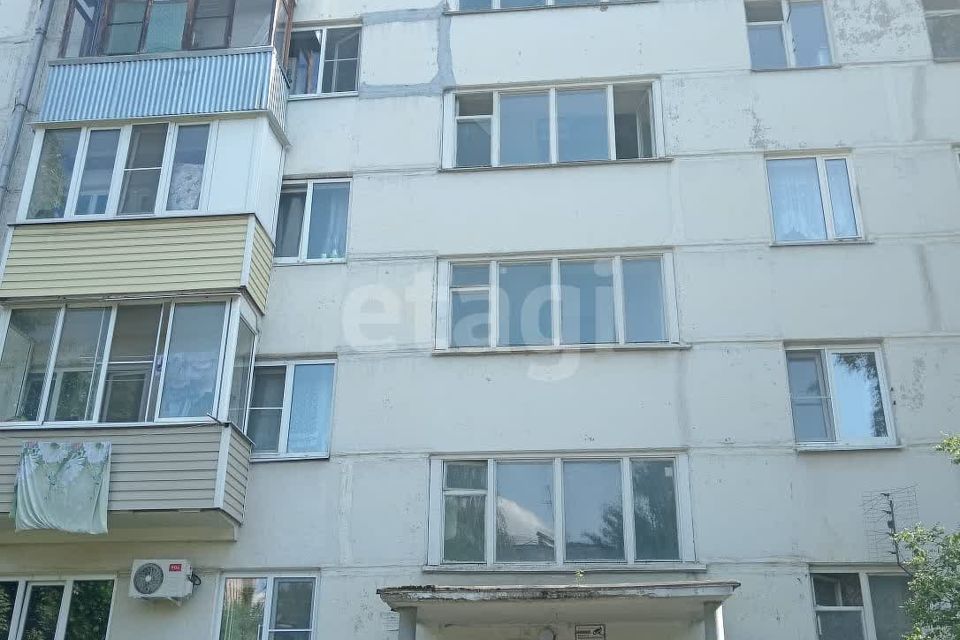 Продаётся 3-комнатная квартира, 58.9 м²