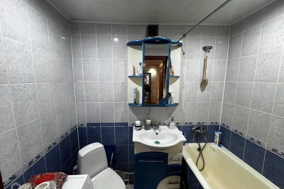 Сдаётся 4-комнатная квартира, 73.9 м²