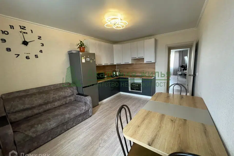 Продаётся 2-комнатная квартира, 64.4 м²