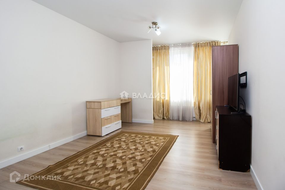 Продаётся 2-комнатная квартира, 71.3 м²