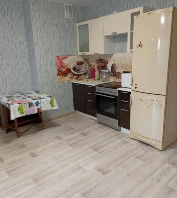 Сдаётся 1-комнатная квартира, 54 м²