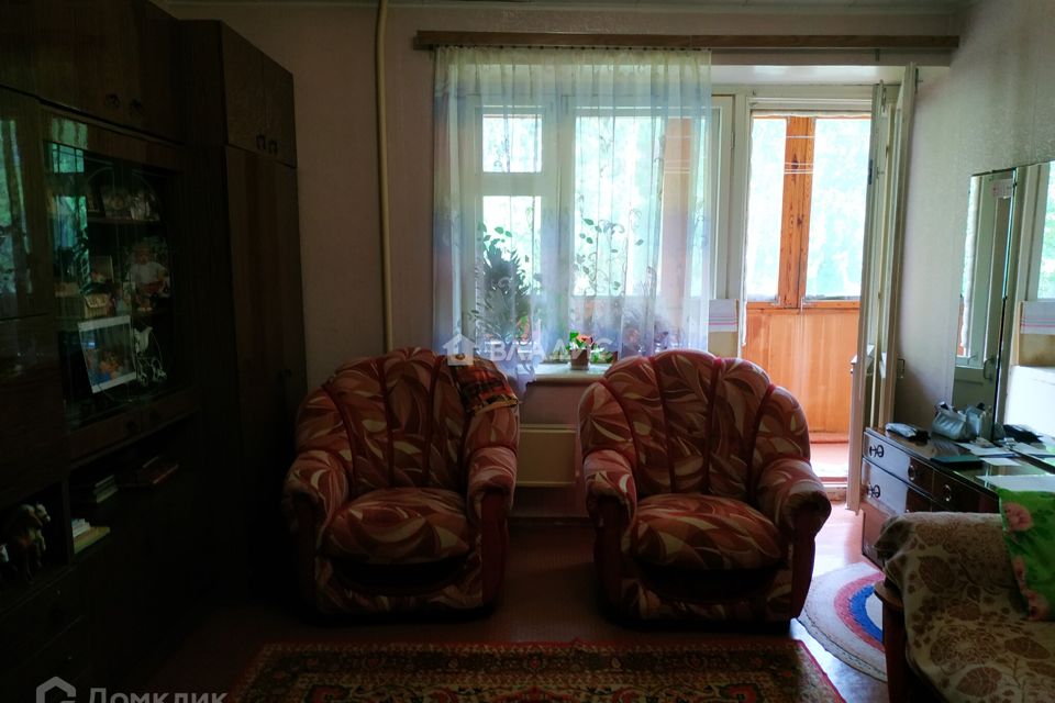 Продаётся 4-комнатная квартира, 77 м²