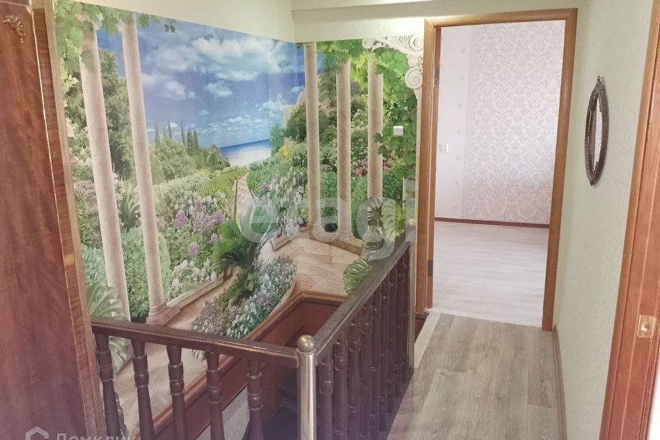 Продаётся 4-комнатная квартира, 75.6 м²