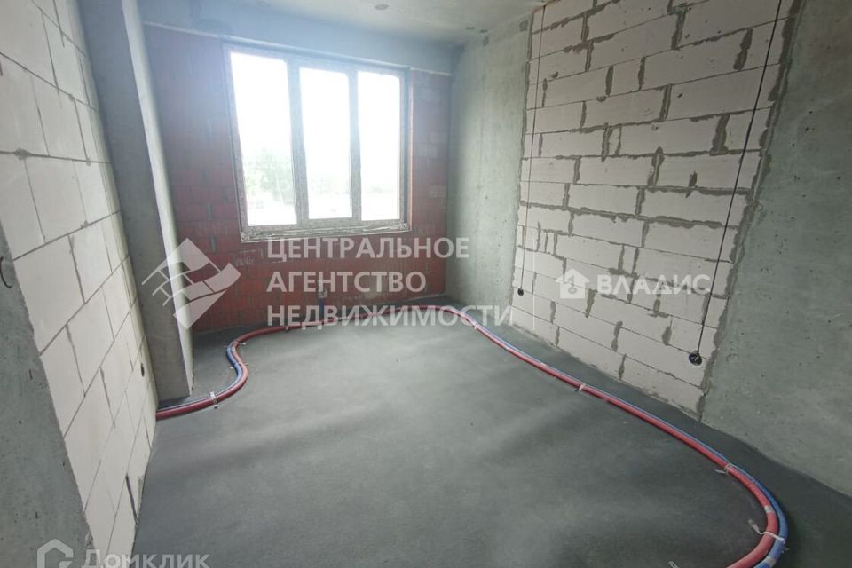 Продаётся 1-комнатная квартира, 38.83 м²