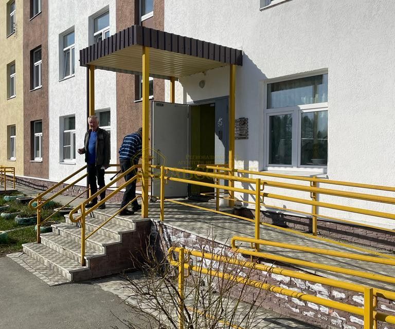 Продаётся комната в 3-комн. квартире, 12 м²