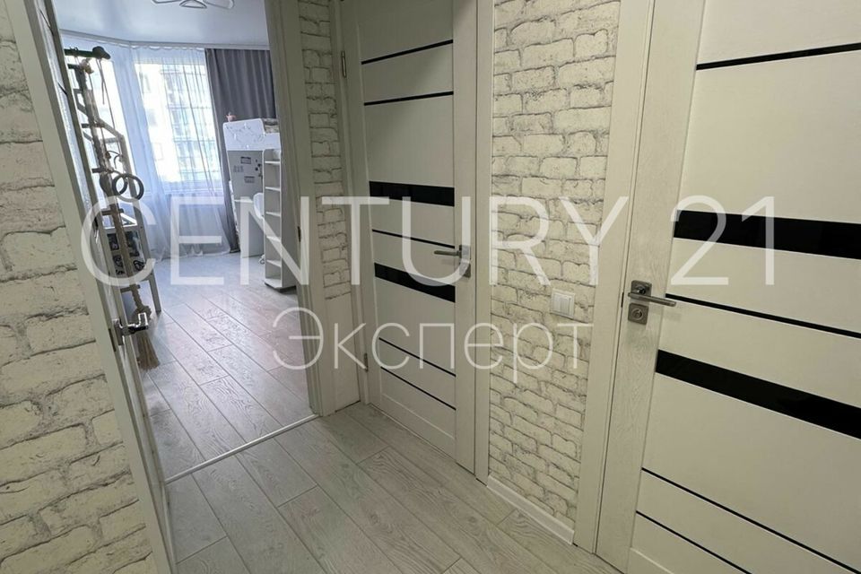 Продаётся 2-комнатная квартира, 56.2 м²