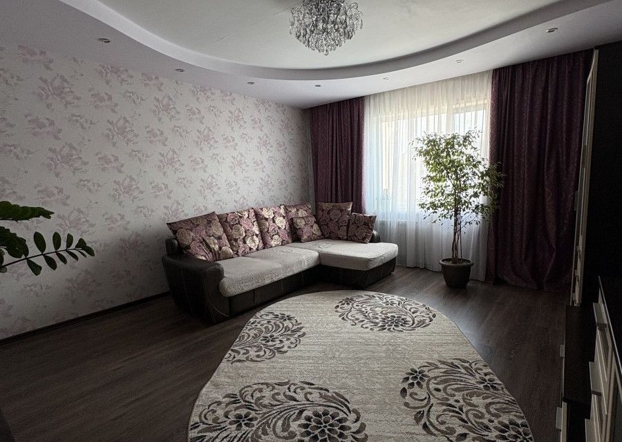 Продаётся 2-комнатная квартира, 60.3 м²