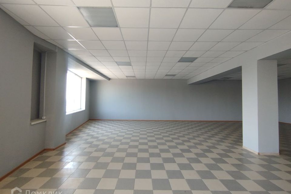 Сдаётся помещение своб. назначения, 400 м²