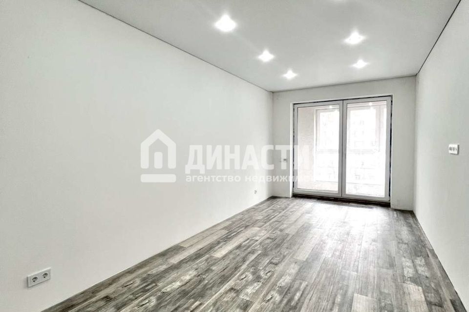 Продаётся 1-комнатная квартира, 56.62 м²