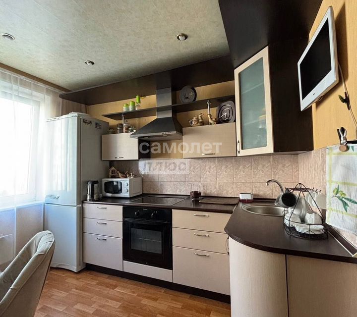 Продаётся 2-комнатная квартира, 49.8 м²
