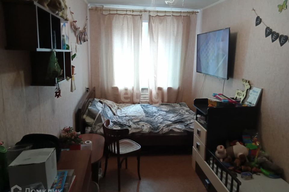 Продаётся 4-комнатная квартира, 76.3 м²