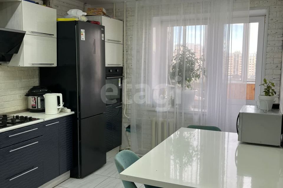 Продаётся 3-комнатная квартира, 77.6 м²