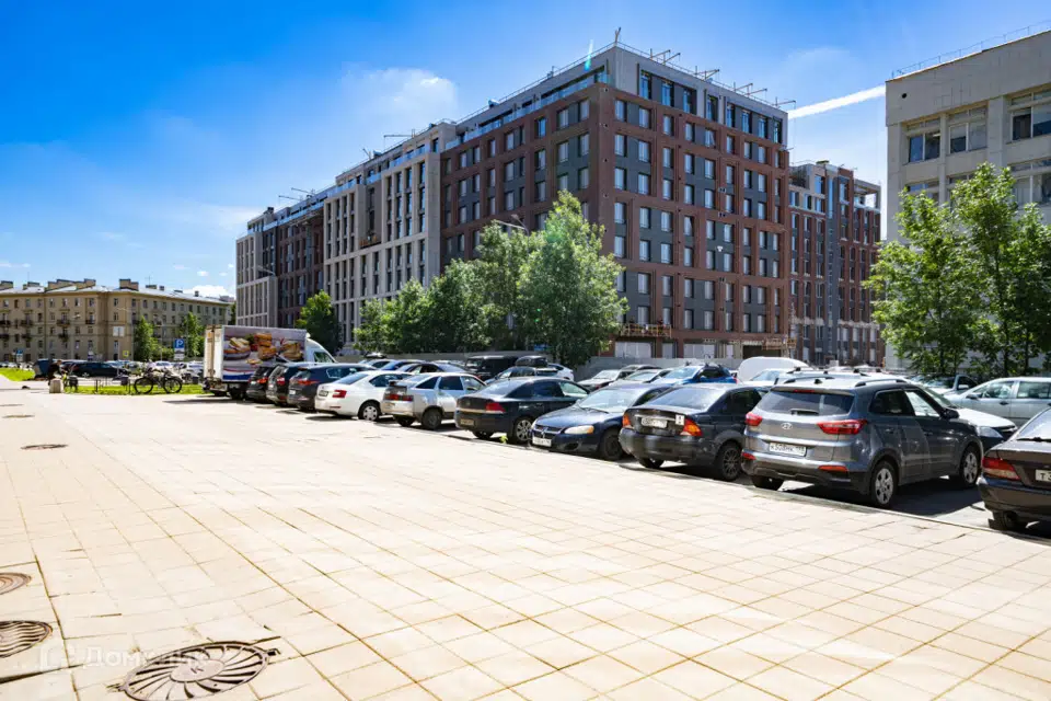 Продаётся 2-комнатная квартира, 90 м²