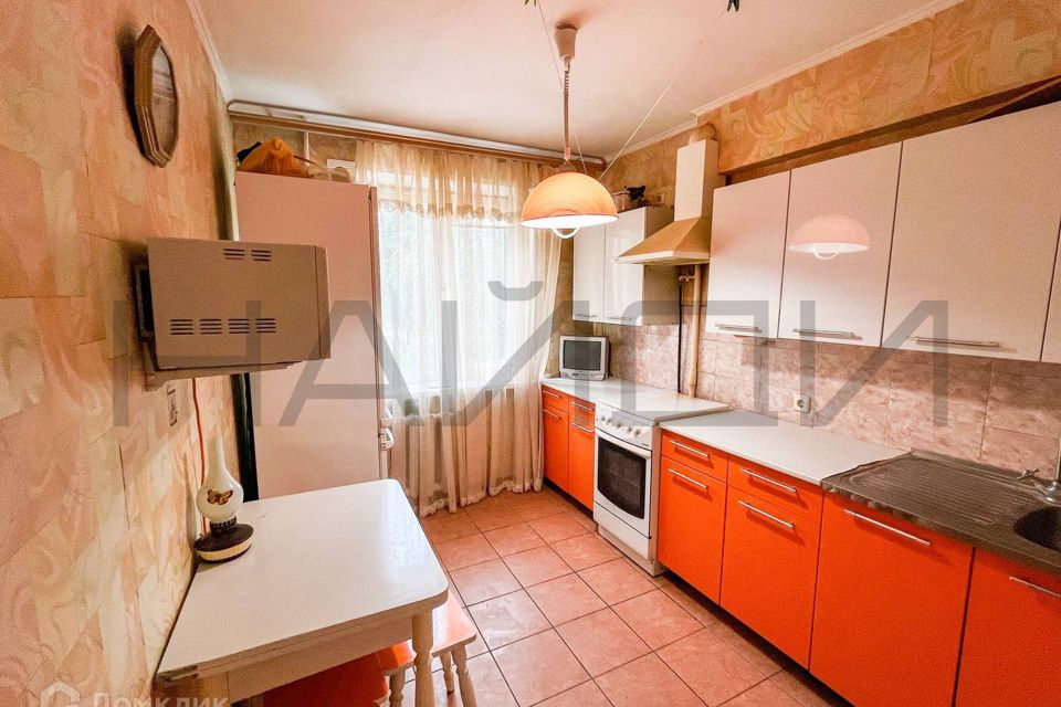 Продаётся 3-комнатная квартира, 70 м²