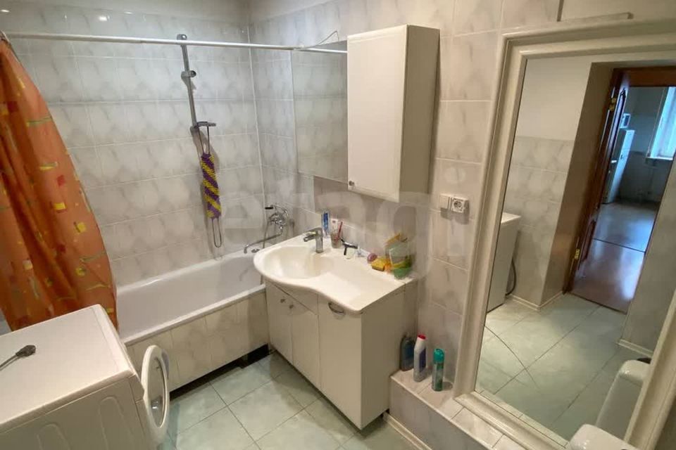 Продаётся 1-комнатная квартира, 47.7 м²