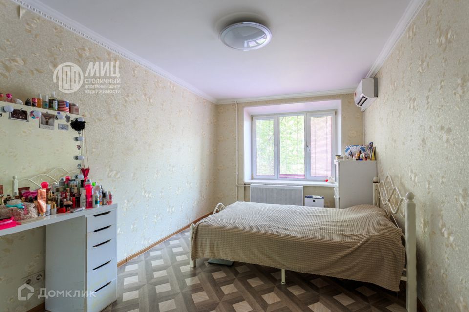 Продаётся 2-комнатная квартира, 40.7 м²