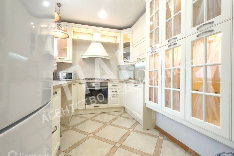 Продаётся 3-комнатная квартира, 74 м²