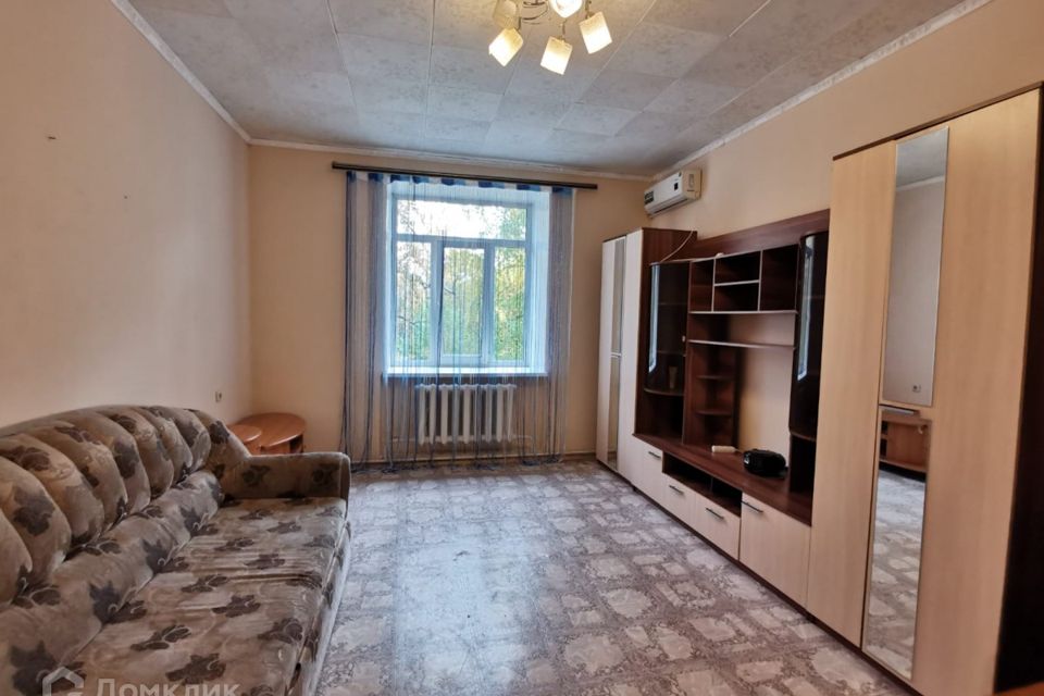 Продаётся 2-комнатная квартира, 65 м²