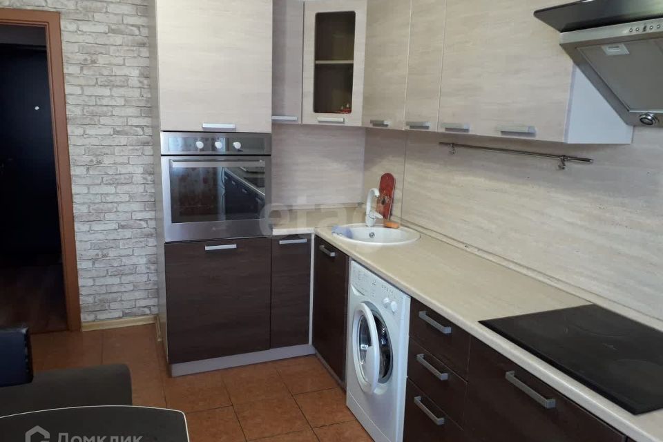 Сдаётся 1-комнатная квартира, 43.2 м²
