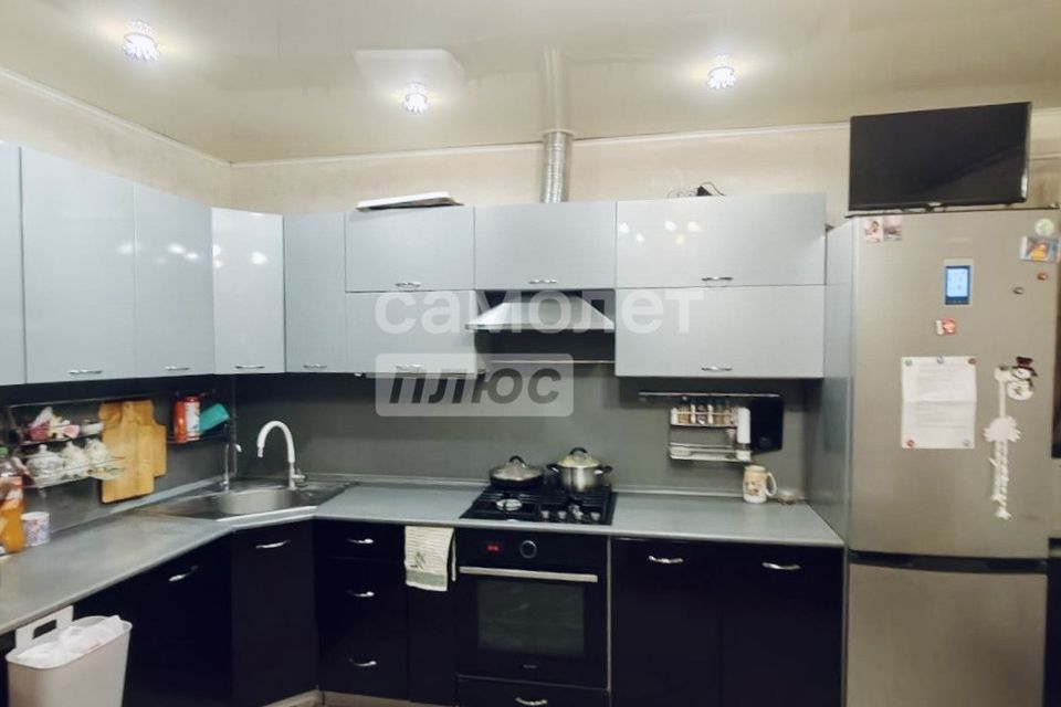 Продаётся 3-комнатная квартира, 82.6 м²