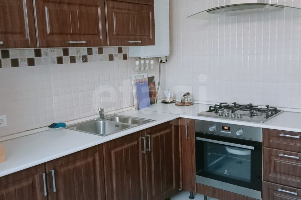 Продаётся 1-комнатная квартира, 45.7 м²